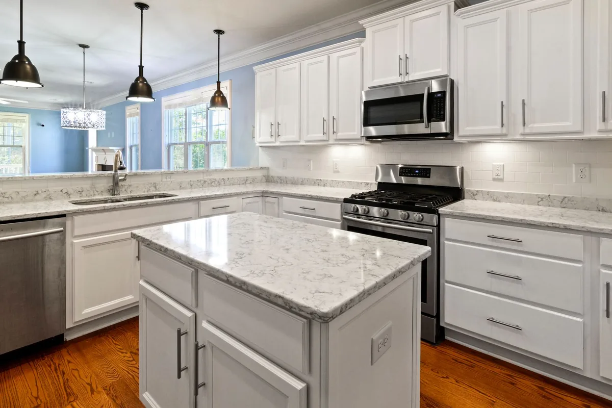 Filth & Squalor Cleanup in Hayesville, OR
